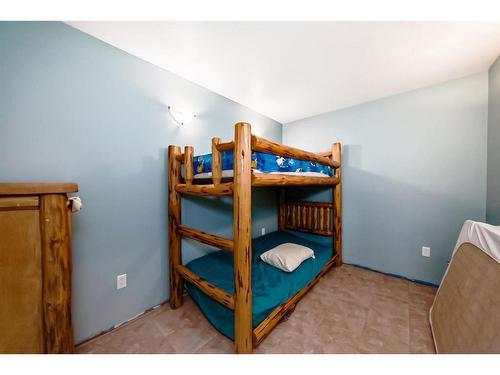 63 Sands Street, Rochon Sands, AB - Indoor Photo Showing Laundry Room