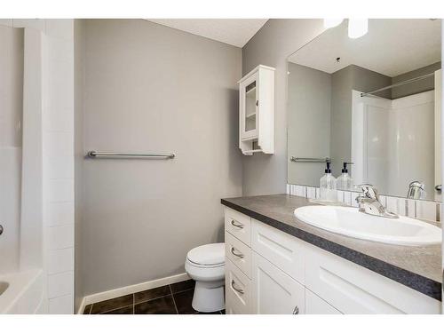 453 Walden Drive Se, Calgary, AB - Indoor Photo Showing Bathroom