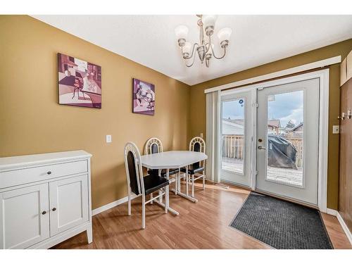 72 Parkwood Crescent, Strathmore, AB - Indoor Photo Showing Dining Room