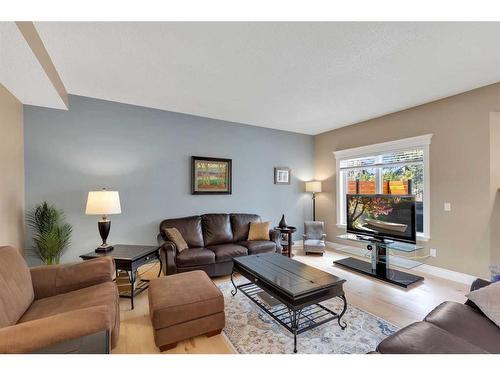 163 Strathridge Place Sw, Calgary, AB - Indoor Photo Showing Living Room
