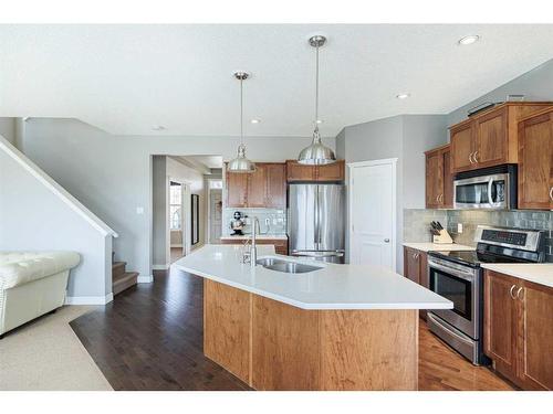 104 Prestwick Manor Se, Calgary, AB - Indoor Photo Showing Kitchen With Upgraded Kitchen