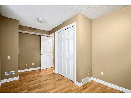 179 Citadel Acres Close Nw, Calgary, AB - Indoor Photo Showing Other Room