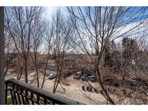 107-1728 35 Avenue Sw, Calgary, AB - Outdoor With View