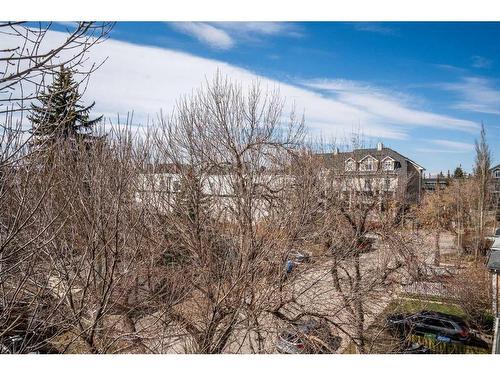107-1728 35 Avenue Sw, Calgary, AB - Outdoor With View
