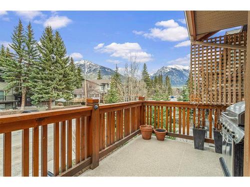 1-821 4Th Street, Canmore, AB - Outdoor
