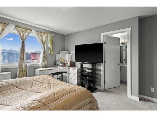 1537 Cornerstone Boulevard Ne, Calgary, AB - Indoor Photo Showing Bedroom