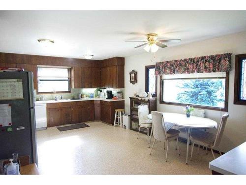 252054 Township Road 234 ( Glenmore Trail), Rural Wheatland County, AB - Indoor Photo Showing Dining Room