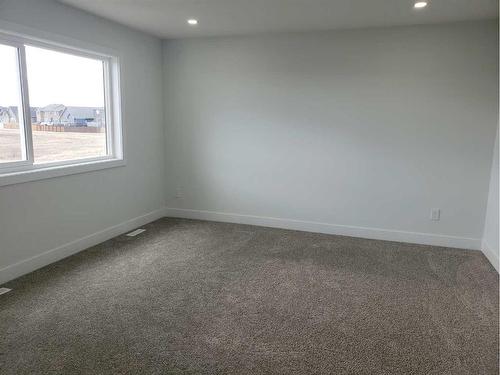 1409 Aldrich Place, Carstairs, AB - Indoor Photo Showing Other Room