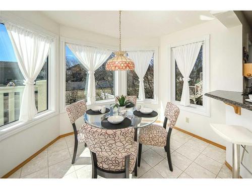 4065 Edgevalley Landing Nw, Calgary, AB - Indoor Photo Showing Dining Room