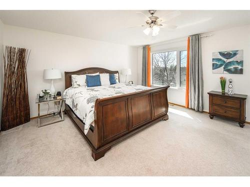 4065 Edgevalley Landing Nw, Calgary, AB - Indoor Photo Showing Bedroom
