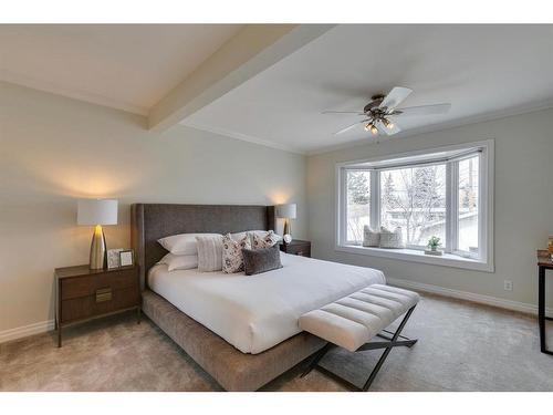 4320 Brentwood Green Nw, Calgary, AB - Indoor Photo Showing Bedroom