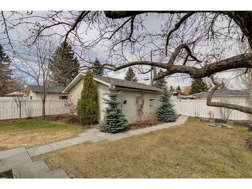 4320 Brentwood Green Nw, Calgary, AB - Outdoor