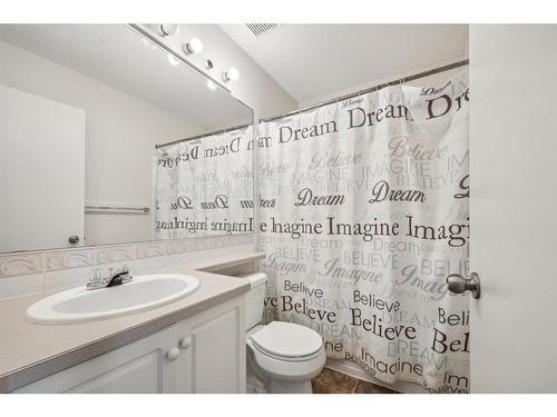 141 Prestwick Park Se, Calgary, AB - Indoor Photo Showing Bathroom