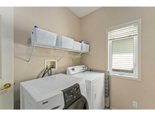 193 Chapala Drive Se, Calgary, AB - Indoor Photo Showing Laundry Room