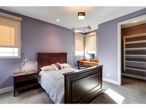 145 Chapala Point Se, Calgary, AB - Indoor Photo Showing Bedroom