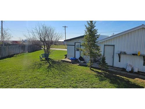 151 Young Crescent, Stavely, AB - Outdoor