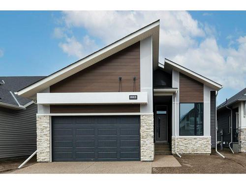 802 Mandalay Link, Carstairs, AB - Outdoor