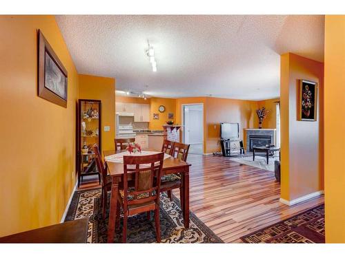 4214-4975 130 Avenue Se, Calgary, AB - Indoor Photo Showing Dining Room