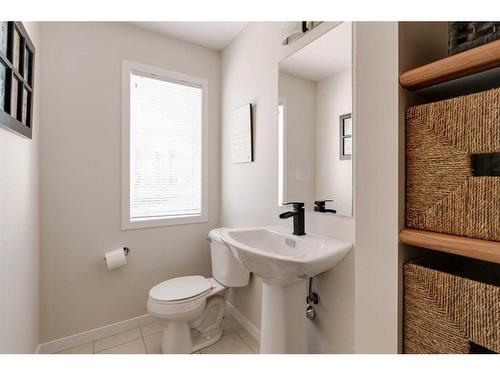 309 Copperpond Row, Calgary, AB - Indoor Photo Showing Bathroom