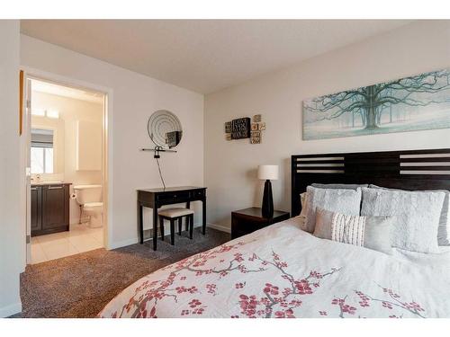309 Copperpond Row, Calgary, AB - Indoor Photo Showing Bedroom