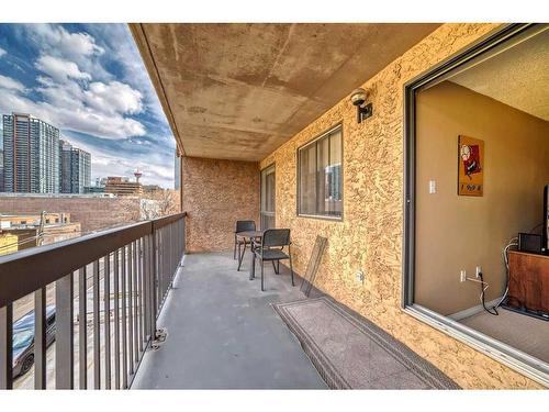 307-718 12 Avenue Sw, Calgary, AB - Outdoor With Balcony With Exterior
