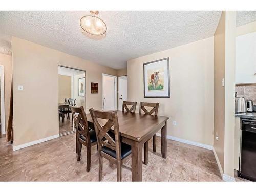 307-718 12 Avenue Sw, Calgary, AB - Indoor Photo Showing Dining Room