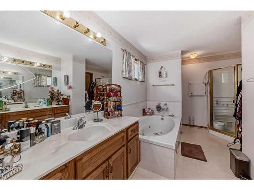 24 Carmel Place Ne, Calgary, AB - Indoor Photo Showing Bathroom
