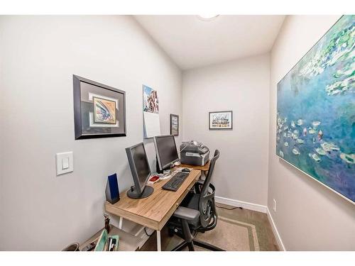 2108-80 Greenbriar Place Nw, Calgary, AB - Indoor Photo Showing Office