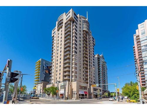 401-683 10 Street Sw, Calgary, AB - Outdoor With Balcony With Facade