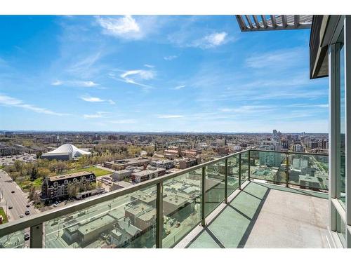 2306-1410 1 Street Se, Calgary, AB - Outdoor With Balcony With View