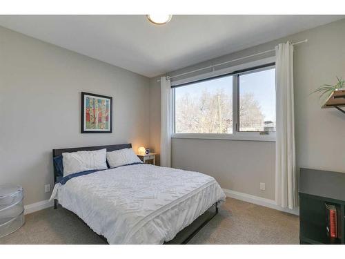 1636 Acton Avenue Sw, Calgary, AB - Indoor Photo Showing Bedroom