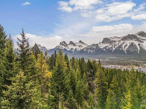 23 Juniper Ridge, Canmore, AB - Outdoor With View