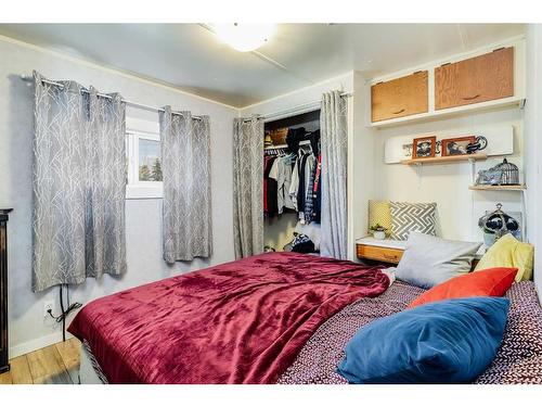 31361 Range Road 15, Rural Mountain View County, AB - Indoor Photo Showing Bedroom