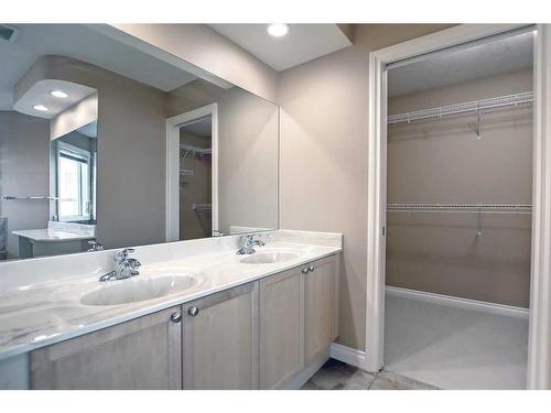 113 Seagreen Manor, Chestermere, AB - Indoor Photo Showing Bathroom
