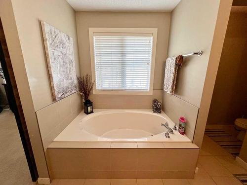 1603 Monteith Drive Se, High River, AB - Indoor Photo Showing Bathroom