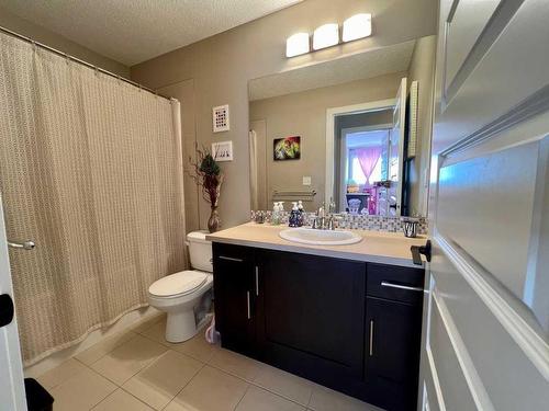 1603 Monteith Drive Se, High River, AB - Indoor Photo Showing Bathroom