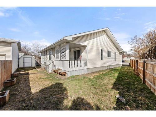 4521 Shannon Drive, Olds, AB - Outdoor With Deck Patio Veranda With Exterior