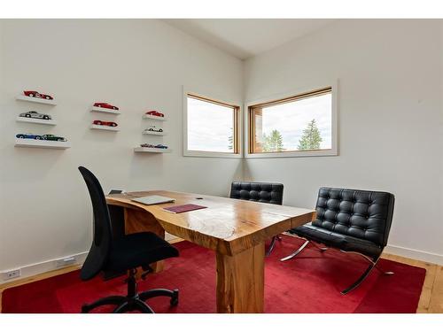 3901 17 Street Sw, Calgary, AB - Indoor Photo Showing Office