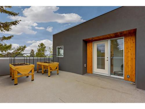 3901 17 Street Sw, Calgary, AB - Outdoor With Deck Patio Veranda
