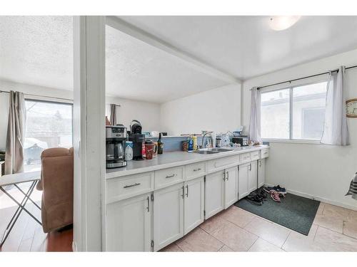 6618 & 6620 Bowness Road Nw, Calgary, AB - Indoor