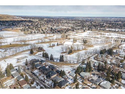 1832 27 Avenue Nw, Calgary, AB - Outdoor With View