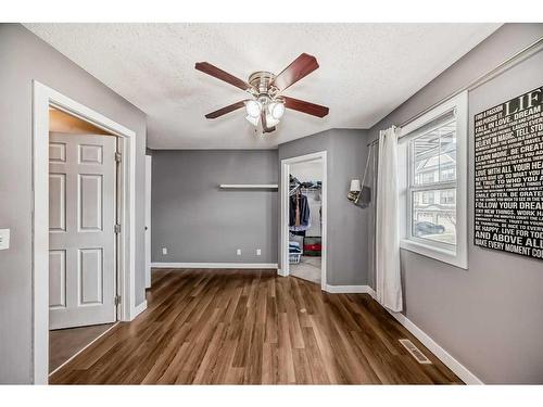 83 Panatella Hill Nw, Calgary, AB - Indoor Photo Showing Other Room