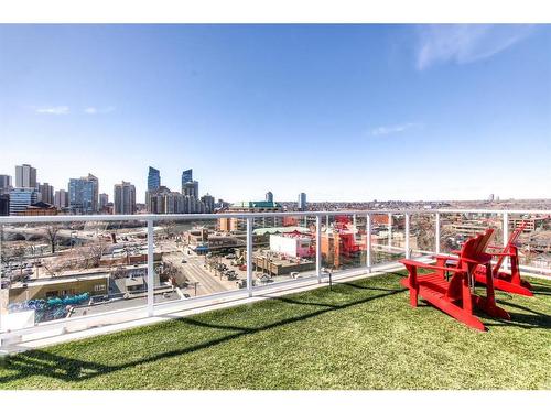 401-1087 2 Avenue Nw, Calgary, AB - Outdoor With View
