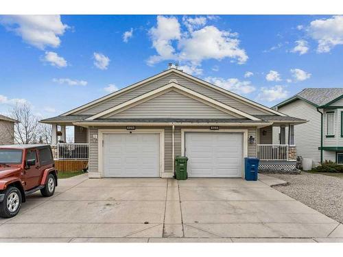 433 Stonegate Way Nw, Airdrie, AB - Outdoor