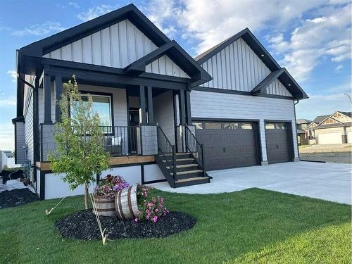 40 Viceroy Crescent, Olds, AB - Outdoor