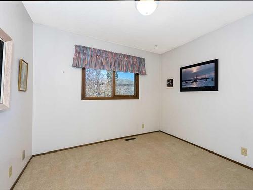5861 Dalcastle Drive Nw, Calgary, AB - Indoor Photo Showing Other Room