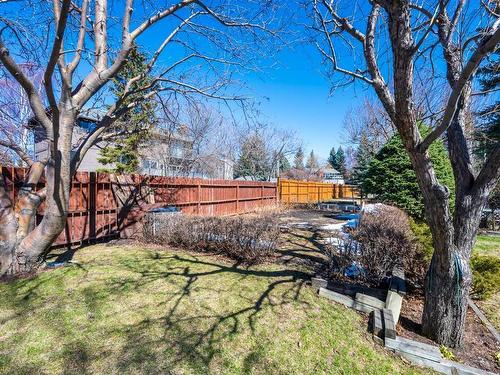 5861 Dalcastle Drive Nw, Calgary, AB - Outdoor