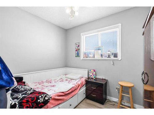 106 San Diego Manor Ne, Calgary, AB - Indoor Photo Showing Bedroom