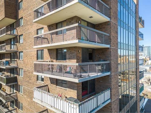 904-1020 14 Avenue Sw, Calgary, AB - Outdoor With Balcony With Exterior