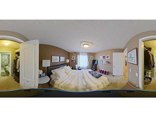 2110-2000 Millrise Point Sw, Calgary, AB - Indoor Photo Showing Bedroom